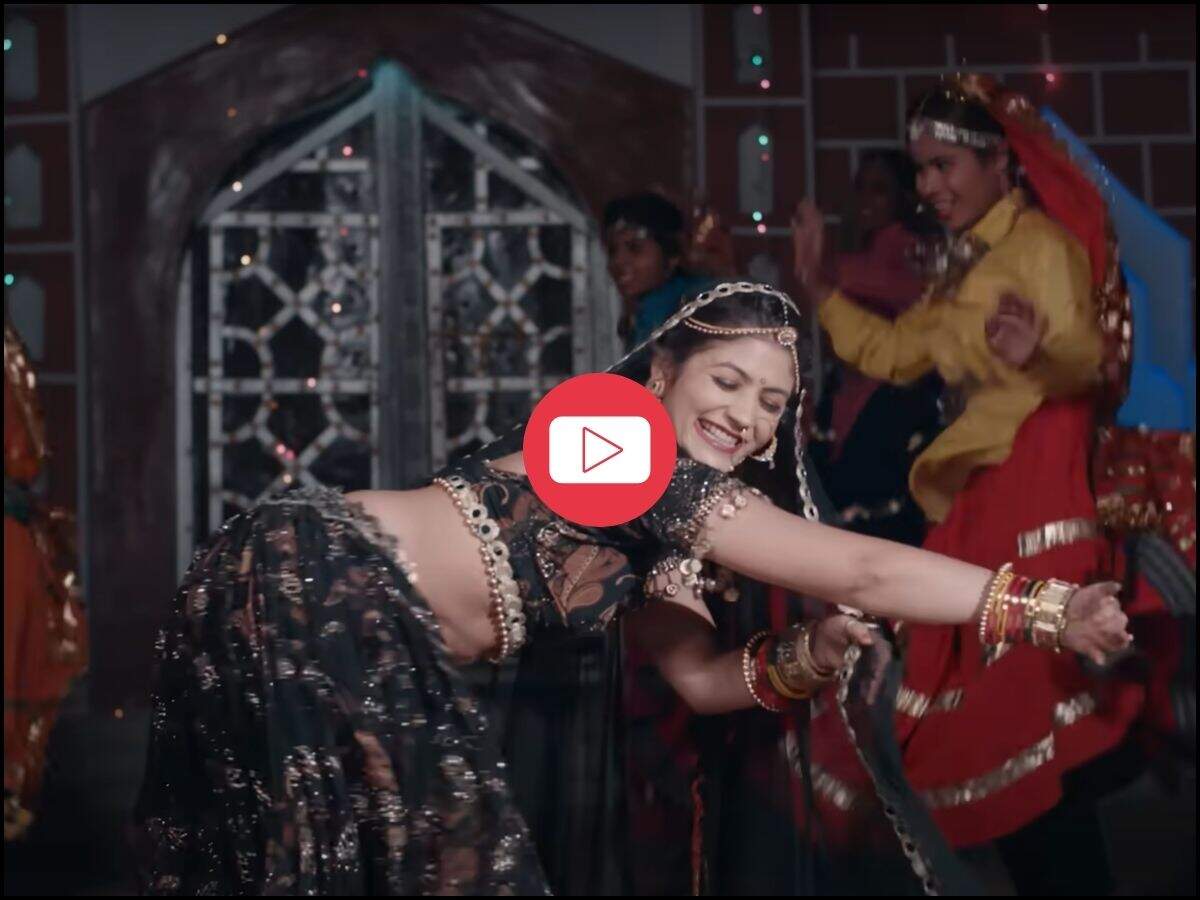 Gori Nagori Dance Video: इन दिनों इंटरनेट पर गोरी का एक हॉट वीडियो वायरल हो रहा है, आइए देखें क्या खास है इस वीडियो में...