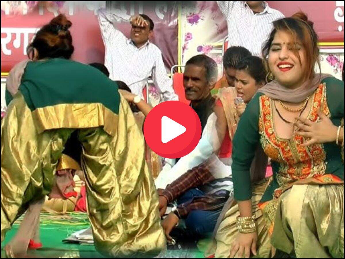 Muskan Baby Dance: मुस्कान बेबी के हॉट ठुमकों से लगी स्टेज पर आग, 'ठुमका लाख-लाख का' पर मचा गर्दा, गांववालों की भीड़ बेकाबू