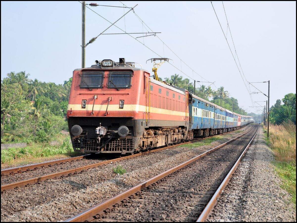 today news , hindi news , breakling news , latest news , railway news , indian railway , train , cancel train
