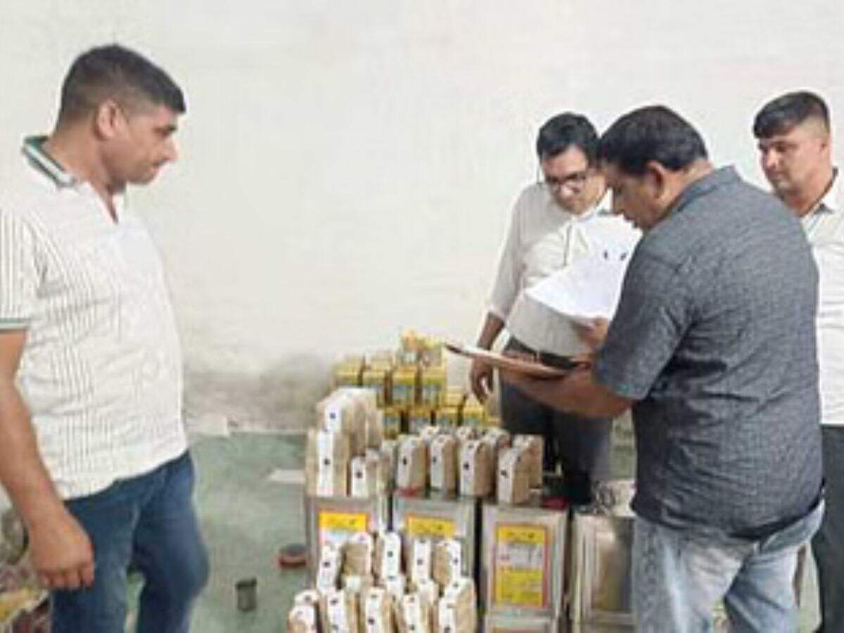 सीएम फ्लाइंग की छापेमारी, हिसार में नकली घी की बिक्री पर बड़ी कार्रवाई