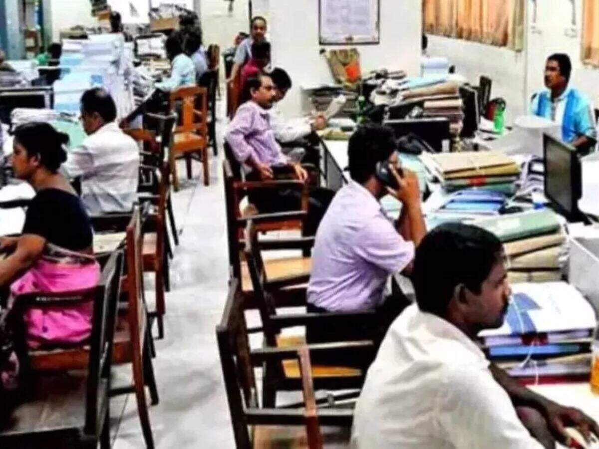 Haryana News: HKRN कर्मचारियों के लिए जरूरी अपडेट, जॉब सिक्योरिटी को लेकर नई अधिसूचना जारी