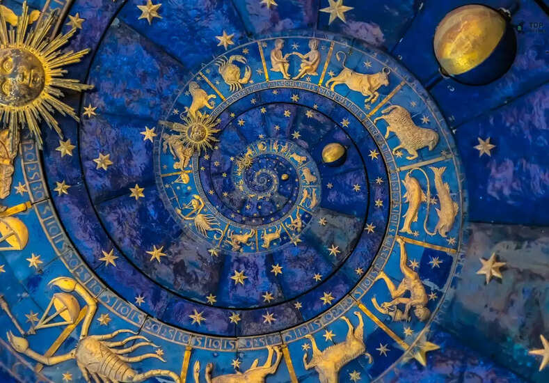 Horoscope Today: राजयोग से धनवान होंगे मिथुन और कुंभ सहित इन 7 राशियों के लोग 