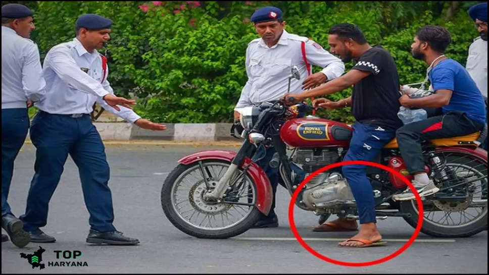 Motorcycle slippers, traffic fines, motorcycle safety, riding violations, traffic laws, riding gear safety, slippers on bike, traffic violation fines, चप्पल पहनकर बाइक, ट्रैफिक चालान, मोटरसाइकिल सुरक्षा, बाइक चालान, ट्रैफिक उल्लंघन, बाइक राइडिंग सुरक्षा, ट्रैफिक कानून, चप्पल मोटरसाइकिल चलाना